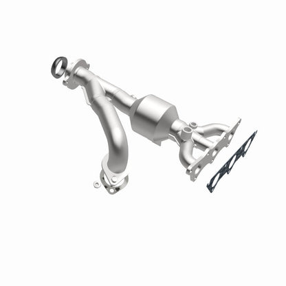 MagnaFlow Conv DF 04-05 Mitsu Endeavor 3.8L
