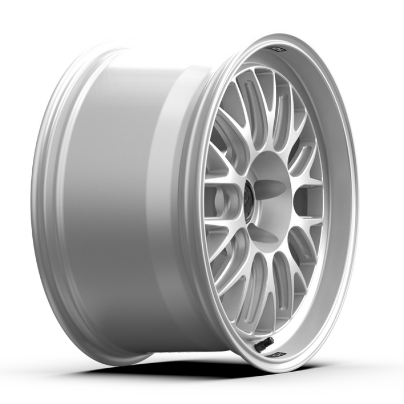 fifteen52 Holeshot RSR 19x10.5 5x120 ET25 Radiant Silver