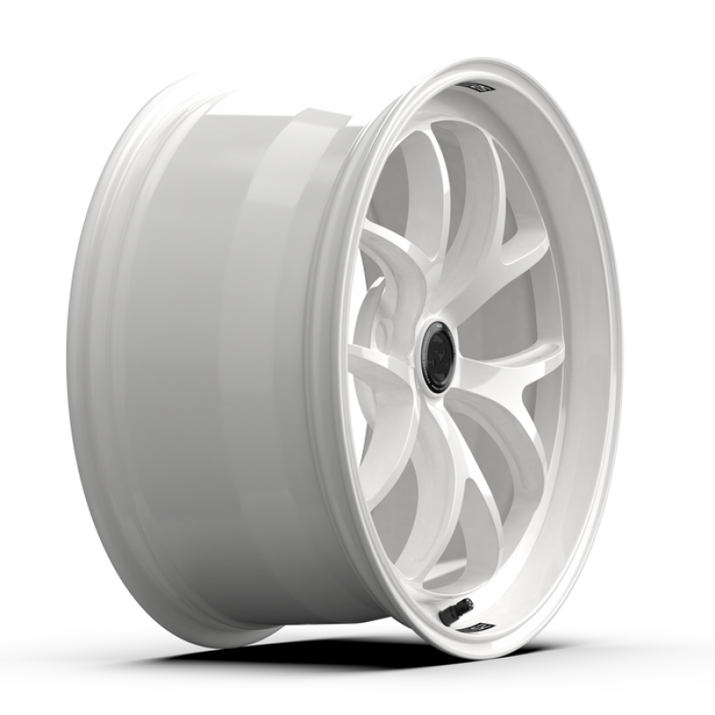 fifteen52 Sector RSR 19x9.5 5x114.3 ET38 Rally White