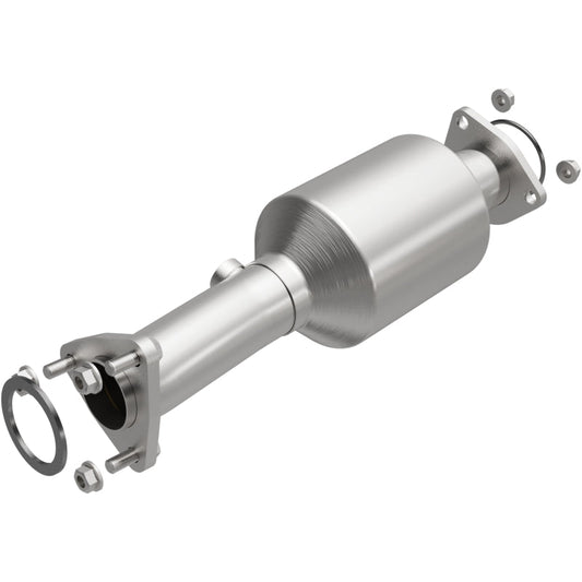 Magnaflow Conv Direct Fit 17-19 Honda CR-V Single Underbody 2.4L