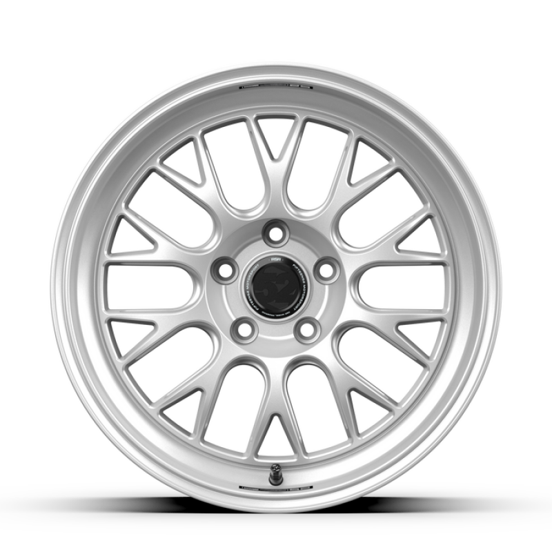 fifteen52 Holeshot RSR 18x9.5 5x120 ET22 Radiant Silver