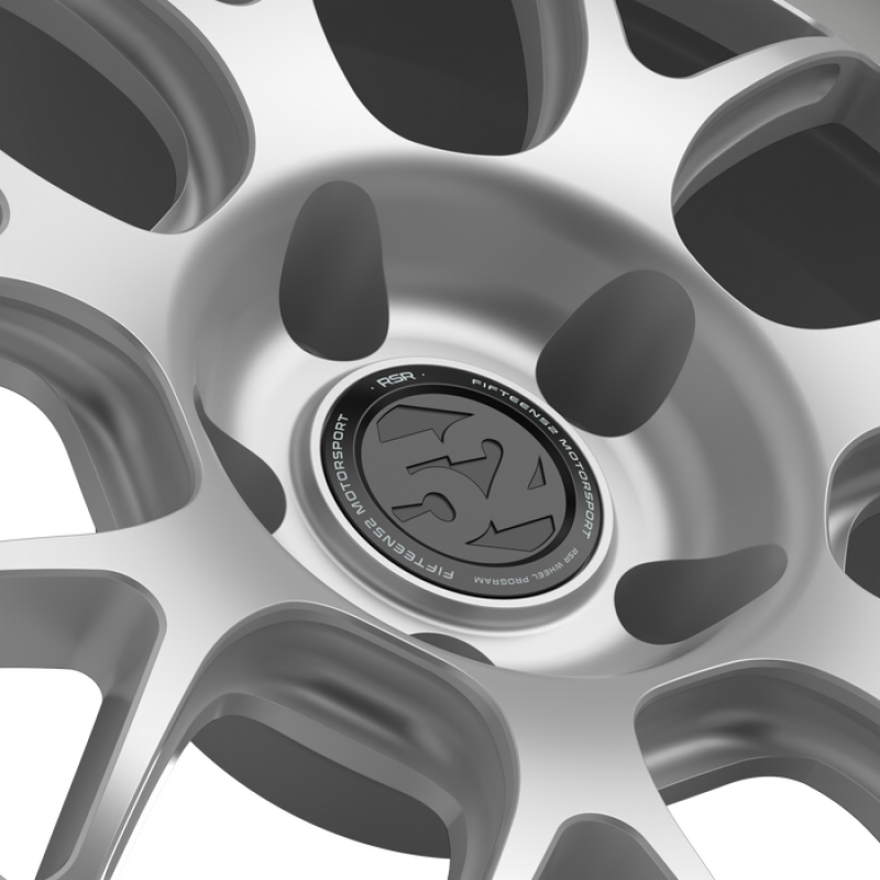 fifteen52 Apex RSR 18x9.5 5x120 ET22 Radiant Silver