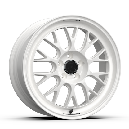 fifteen52 Holeshot RSR 18x8.5 5x108 ET42 Rally White