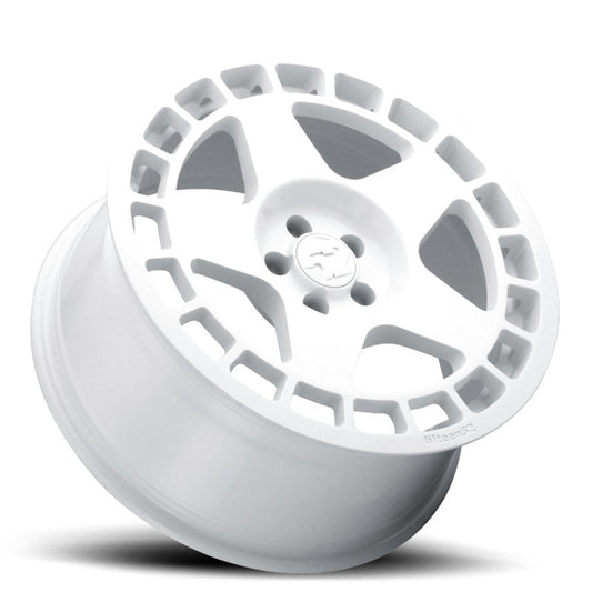 fifteen52 Turbomac 18x8.5 5x108 ET42 Rally White Wheel