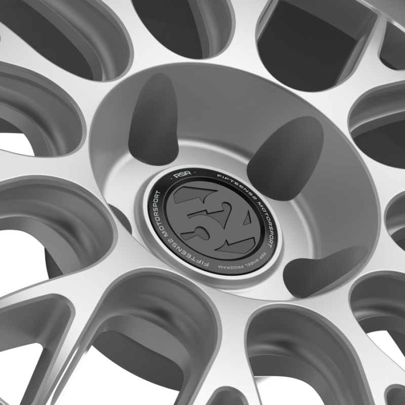 fifteen52 Holeshot RSR 18x10.5 5x120 ET25 Radiant Silver