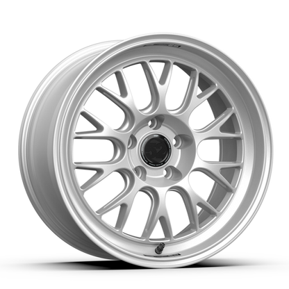 fifteen52 Holeshot RSR 18x9.5 5x120 ET22 Radiant Silver
