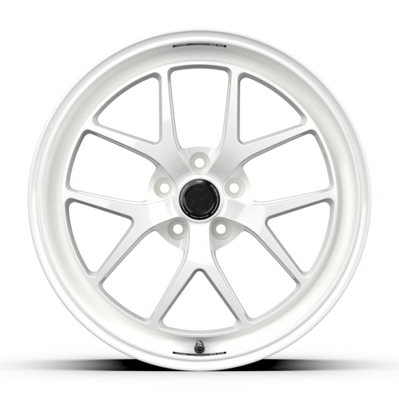 fifteen52 Sector RSR 19x9.5 5x114.3 ET38 Rally White