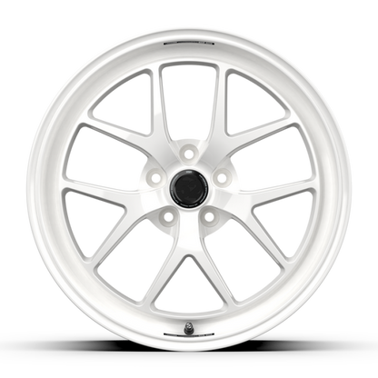fifteen52 Sector RSR 19x9.5 5x114.3 ET38 Rally White