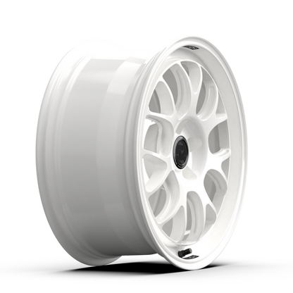 fifteen52 Apex RSR 18x8.5 5x108 ET42 Rally White