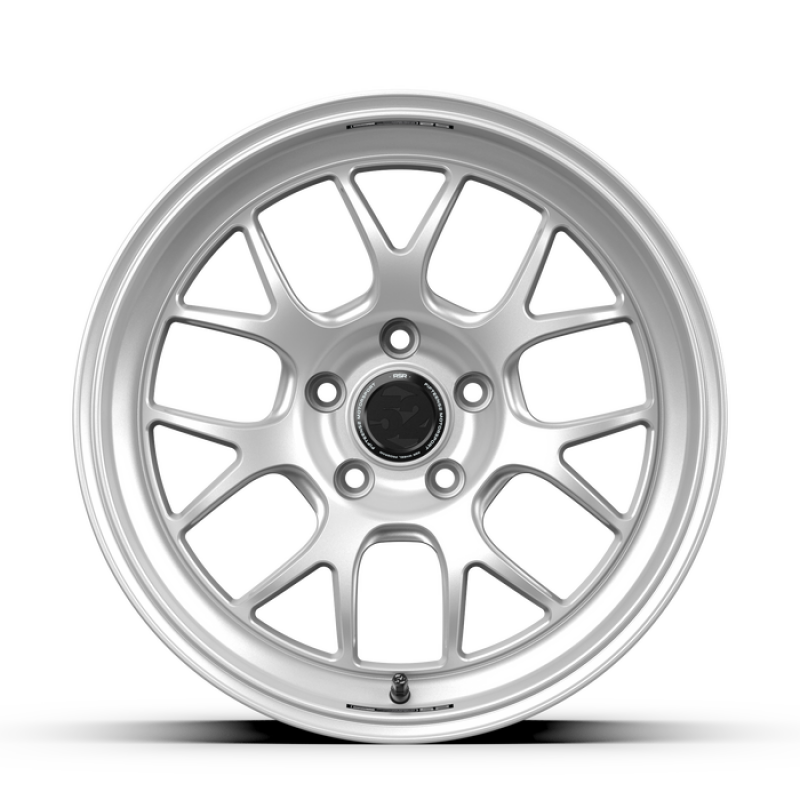 fifteen52 Apex RSR 18x9.5 5x120 ET22 Radiant Silver