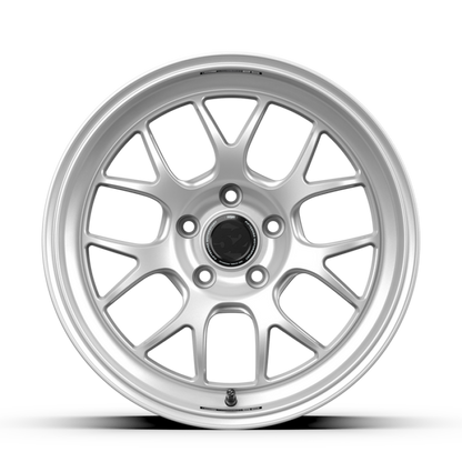 fifteen52 Apex RSR 18x9.5 5x120 ET22 Radiant Silver