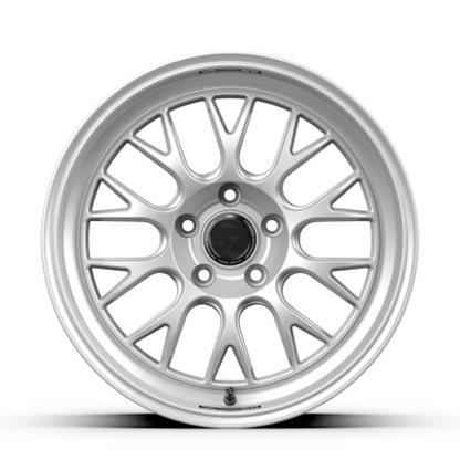 fifteen52 Holeshot RSR 18x9 5x114.3 38mm ET 73.1mm Center Bore Radiant Silver Wheel