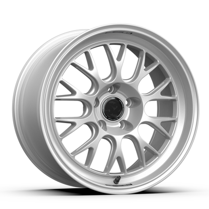 fifteen52 Holeshot RSR 18x10.5 5x120 ET25 Radiant Silver