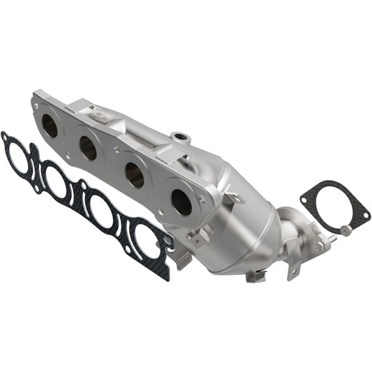 MagnaFlow Conv Direct Fit 20-21 Nissan Kicks 1.6L Single Manifold