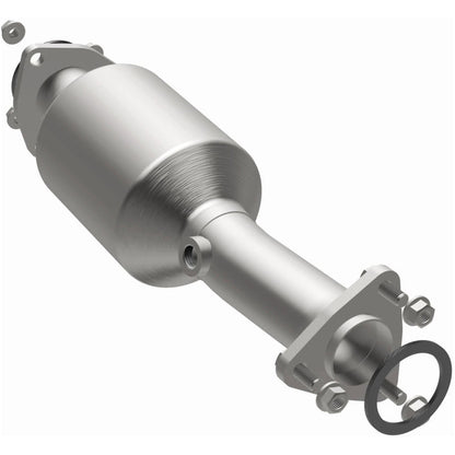 Magnaflow Conv Direct Fit 17-19 Honda CR-V Single Underbody 2.4L