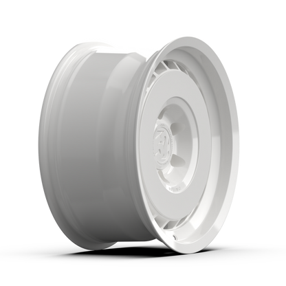 fifteen52 Evolution HD 17x8.5 6x135 0mm ET 87.1mm Center Bore Classic White Wheel