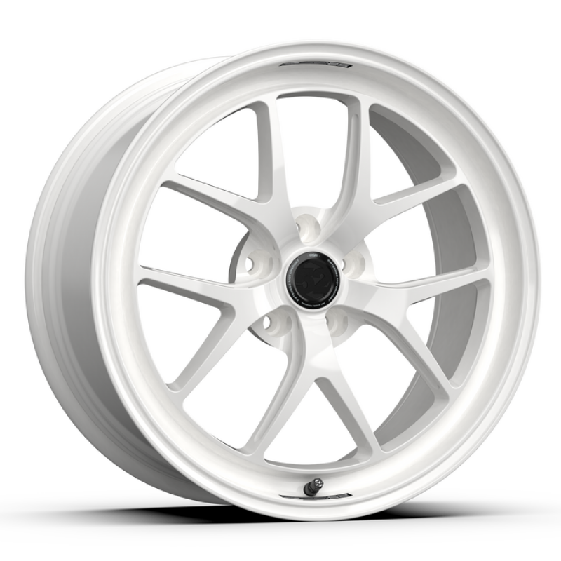 fifteen52 Sector RSR 19x9.5 5x114.3 ET38 Rally White