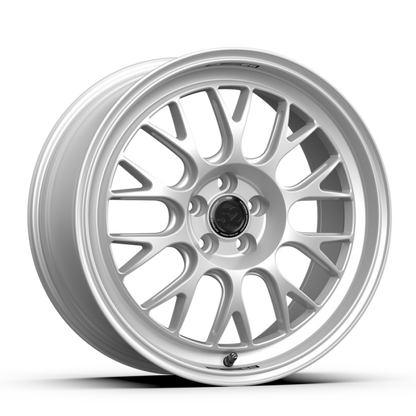 fifteen52 Holeshot RSR 18x9 5x100 ET42 Radiant Silver